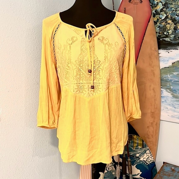 ⭐️Anthro’s Fig & Flower,Lovely Yellow Embroidered Top,Excellent Condition,Size S - Picture 1 of 6